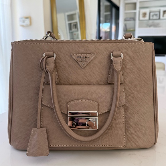 Prada Handbags - Prada Saffiano Lux Galleria Front Pocket Tote Cammeo